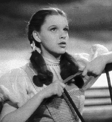 Judy garland as Dorothy.jpg